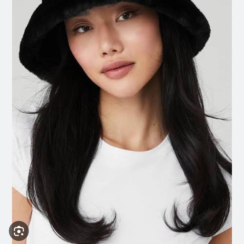 alo faux fur bucket hat Black